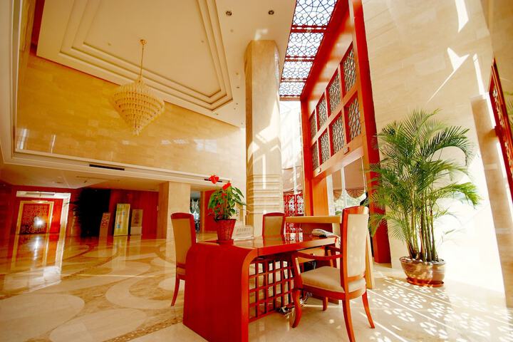 Lobby Entry