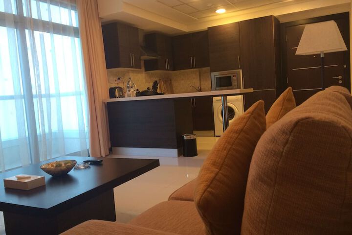Room 11 of 65