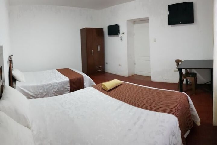 Room 6 of 36