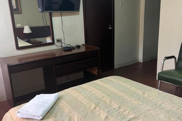 Guest Suite Photo