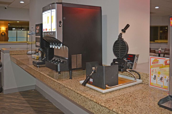 Breakfast/Coffee Service 41 of 53