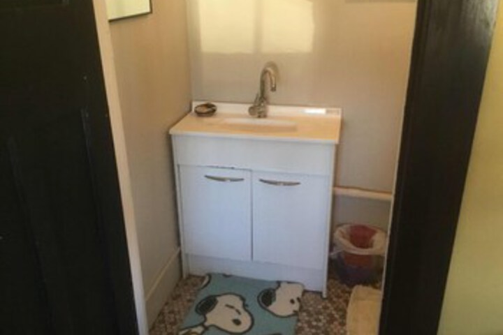 Room 172 of 180