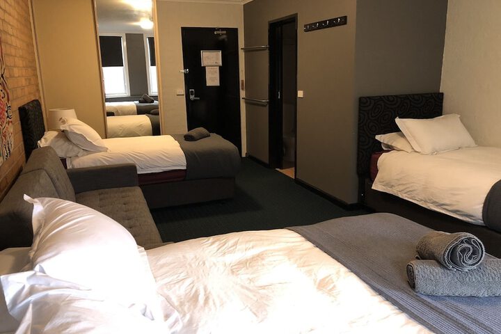 Room 10 of 45