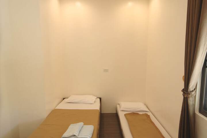 Room 14 of 44