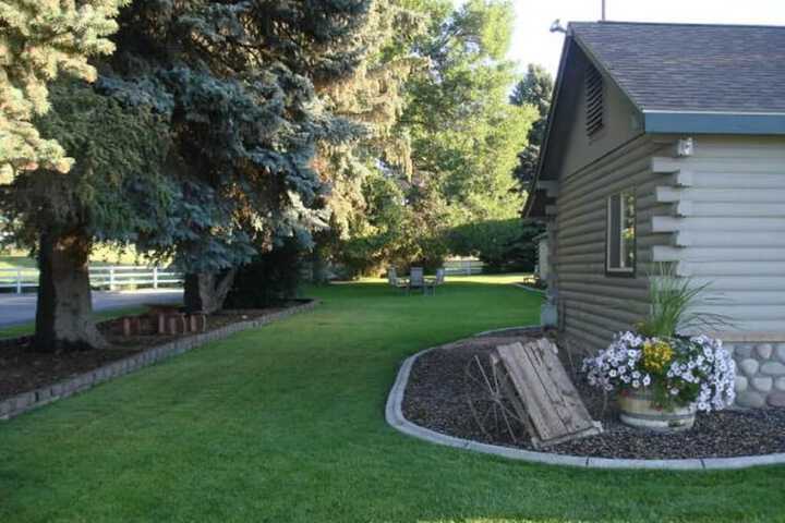Property Grounds 9 of 15