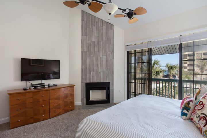 Room 3 of 23