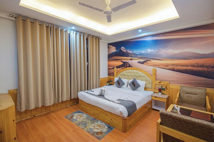 Room 14 of 38