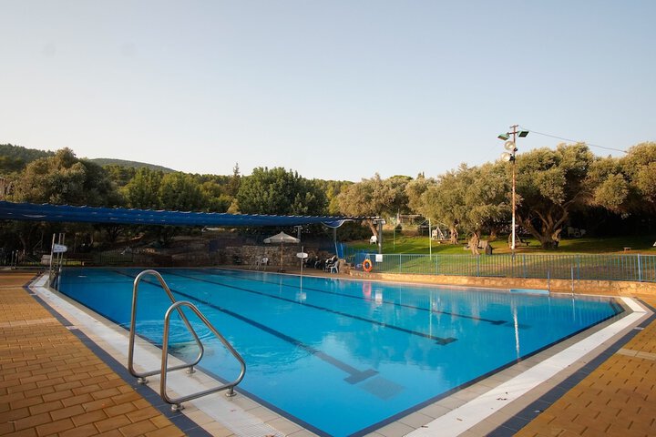Pool 22 of 30