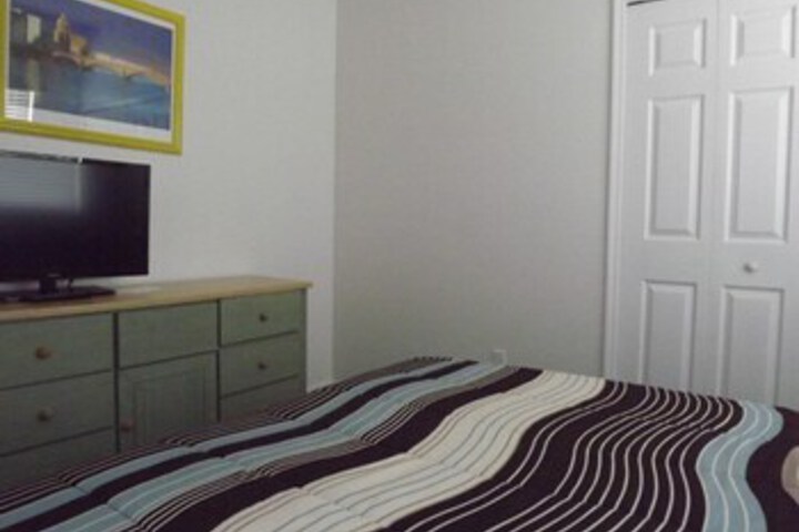 Room 15 of 19