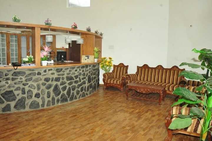 Concierge desk