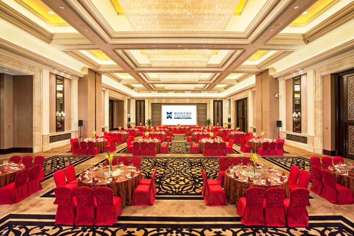 Dining Photos