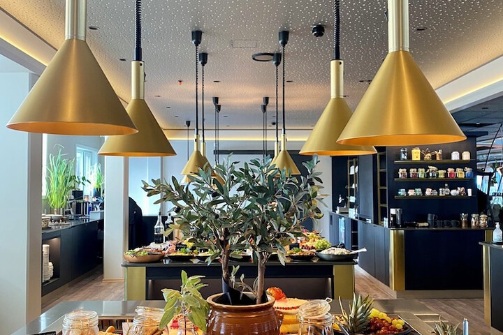 Dining 50 of 85