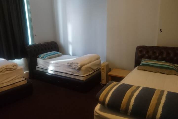 Room 26 of 68