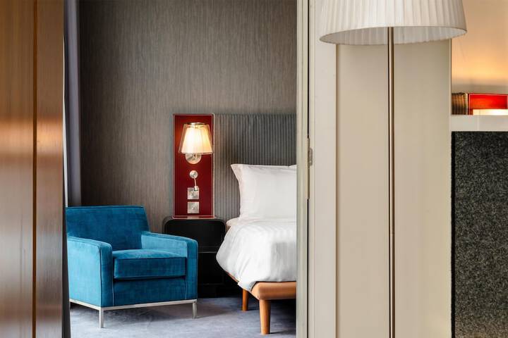 Room 31 of 151