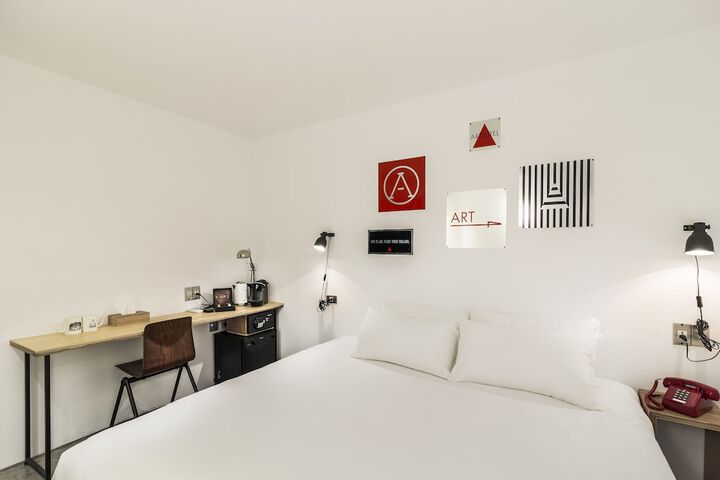 Room 20 of 109