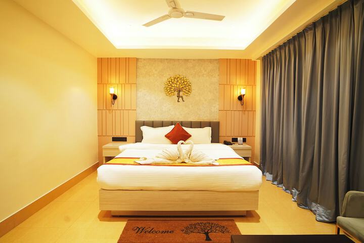 Room 29 of 94
