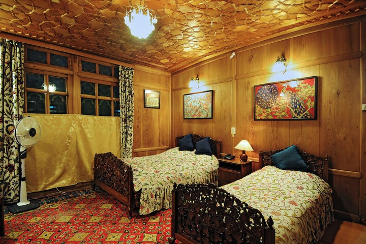 Room 18 of 42