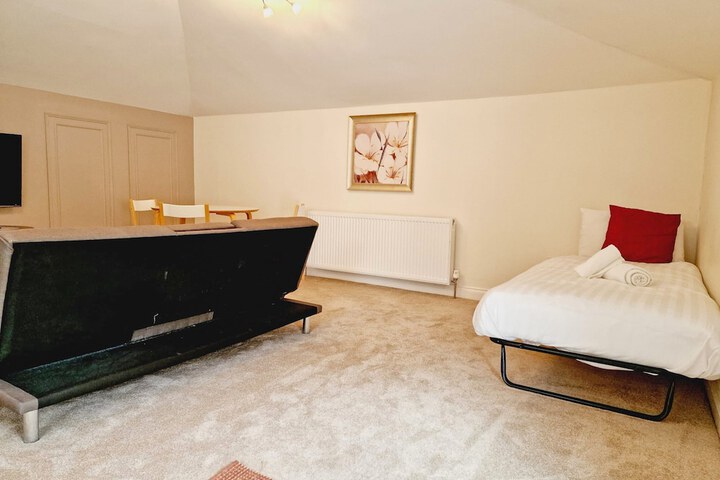 Room 48 of 90