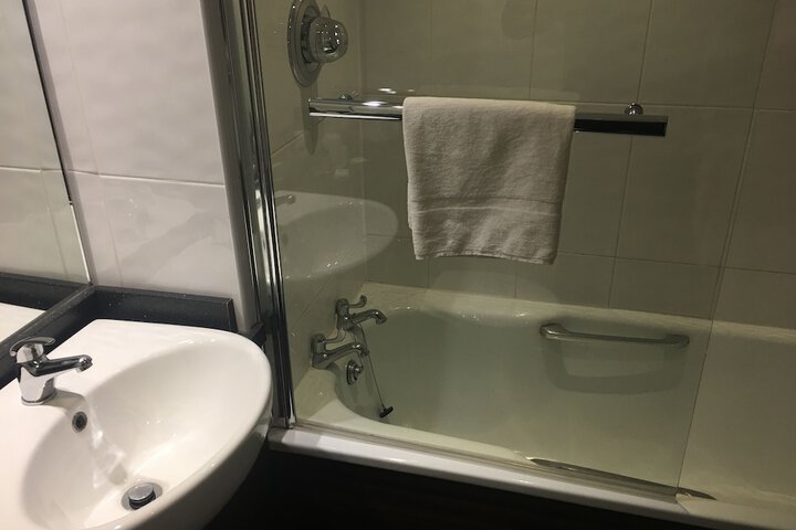 Room 19 of 36