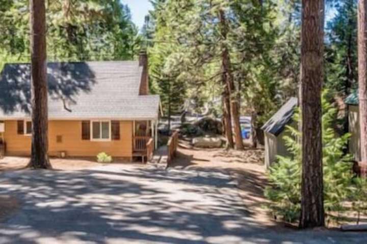 Property Grounds 14 of 17