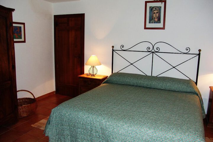 Room 9 of 47