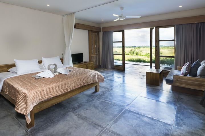 Room 15 of 78