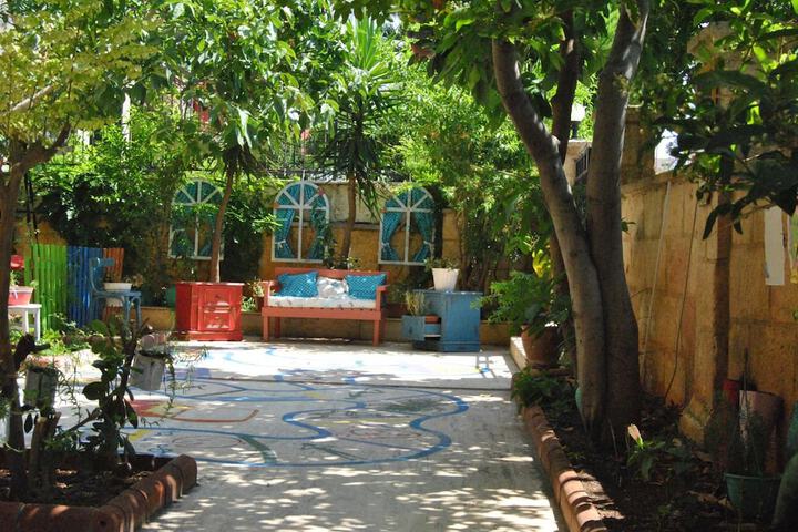 Children's play area - outdoor
