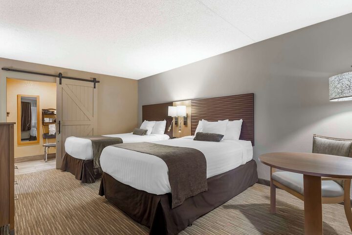 Room 15 of 42