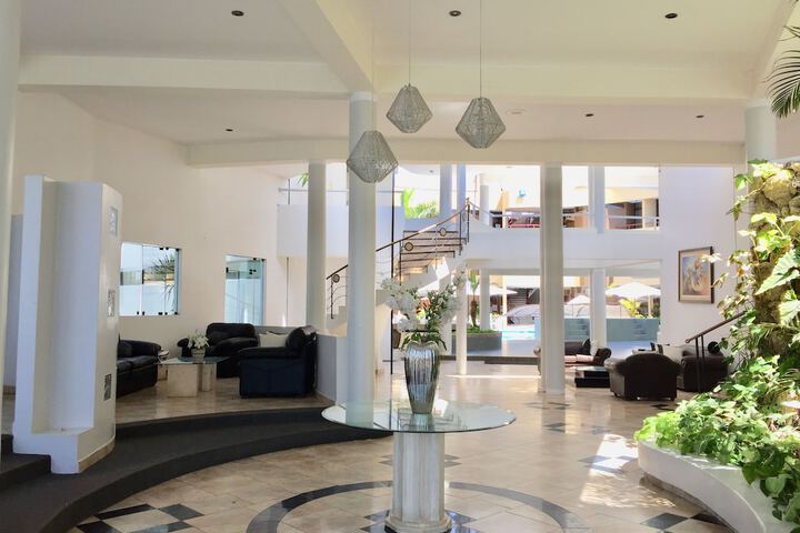 Hotel 2 of 25
