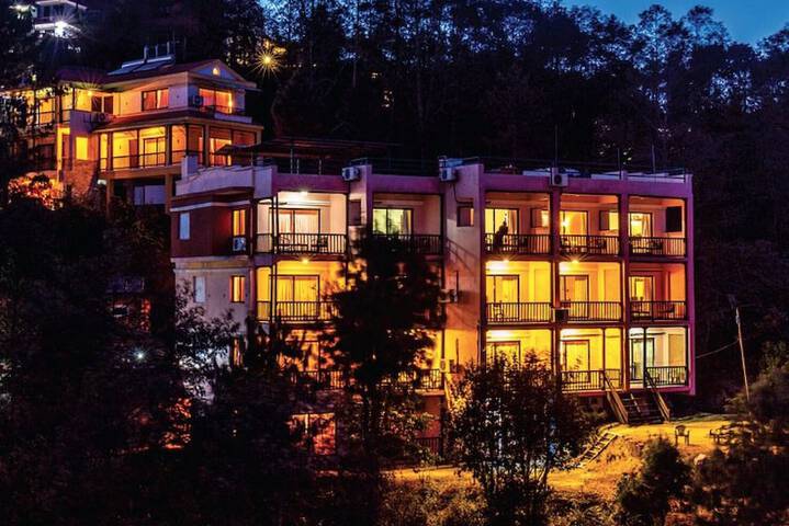 Hotel Chautari