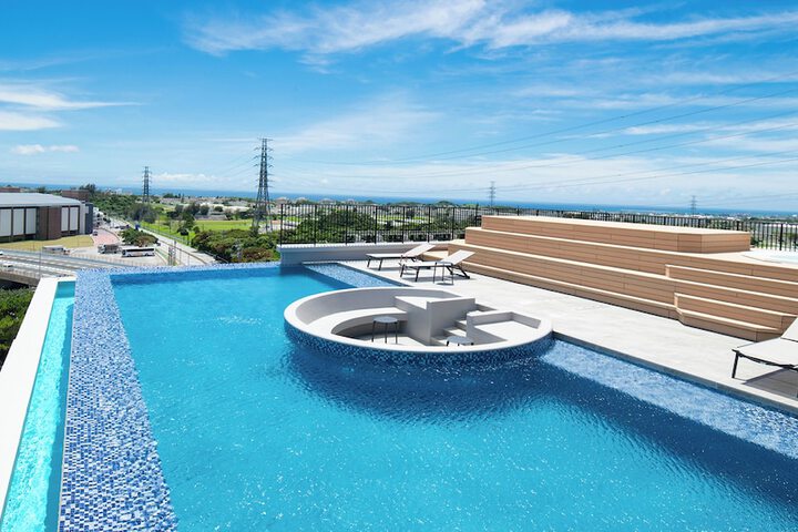 Pool 38 of 74