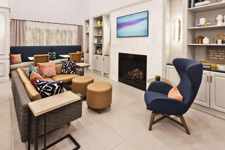 Guest Lobby