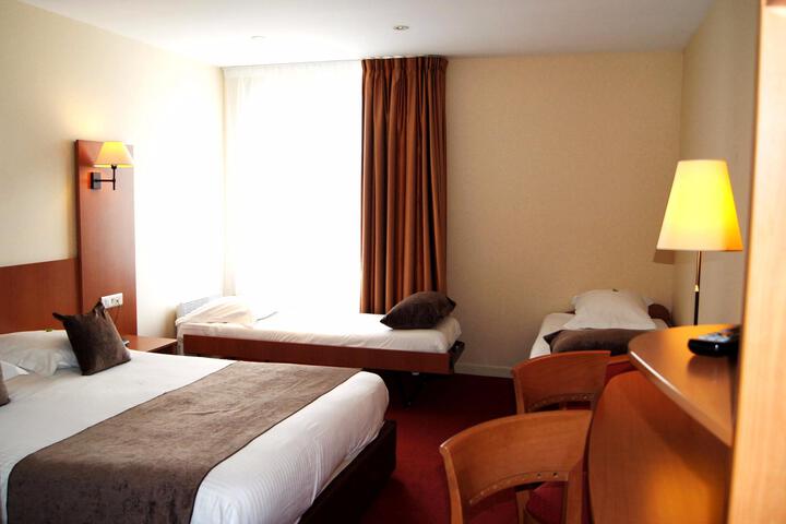 Hotel Interior 5 of 11