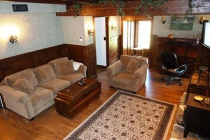 Room 12 of 29