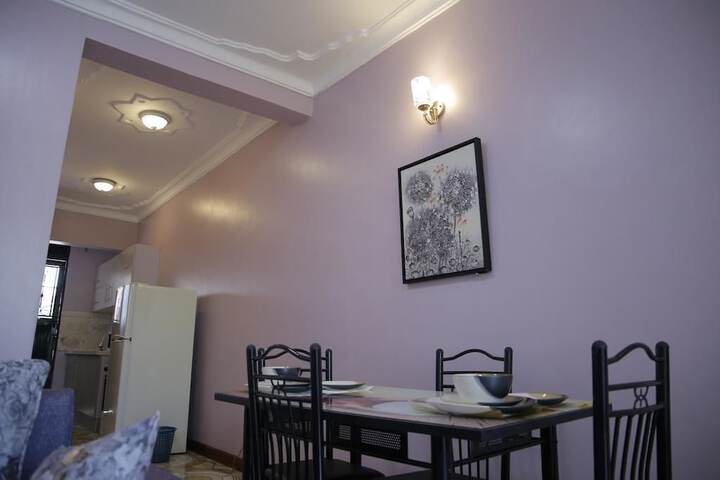 Room 13 of 32