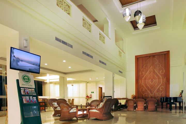 Hotel Interior 3 of 61