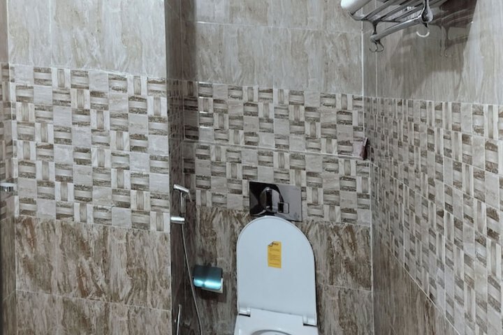 Room 15 of 20