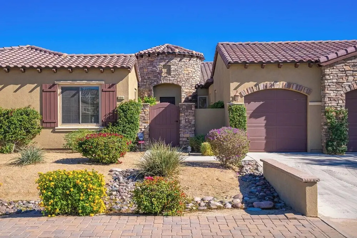 Exterior of Desert Escape with Pool Firepit, Putting Green