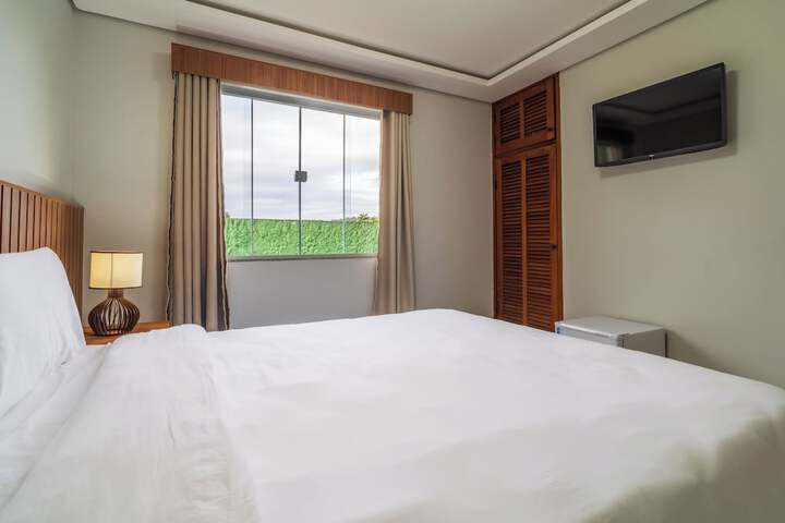 Room 107 of 229