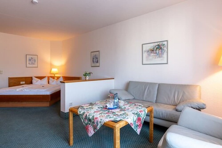 Room 49 of 93