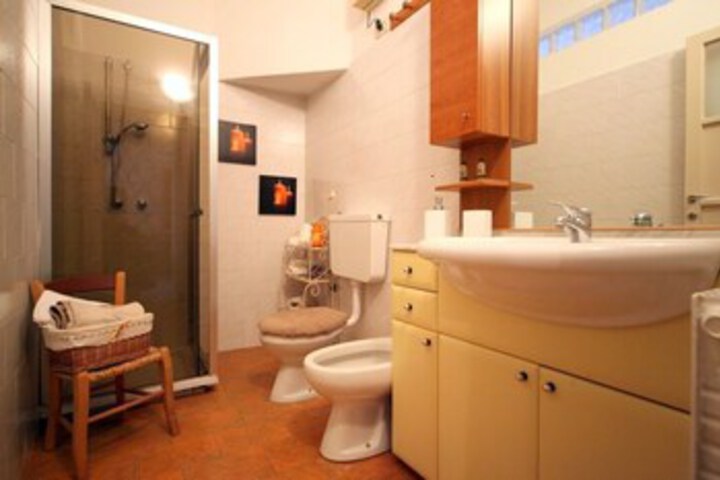 Room 2 of 14