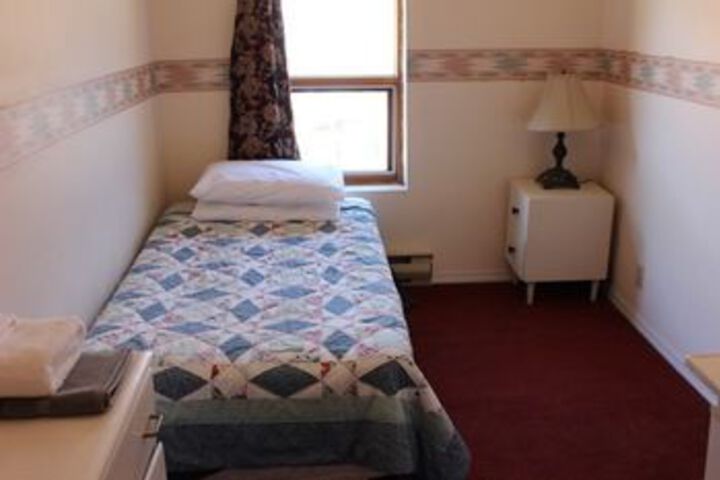Room 49 of 68