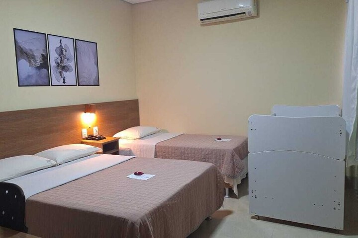 Room 9 of 62