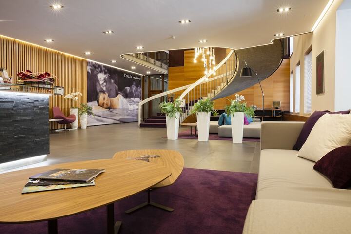 Hotel Lobby