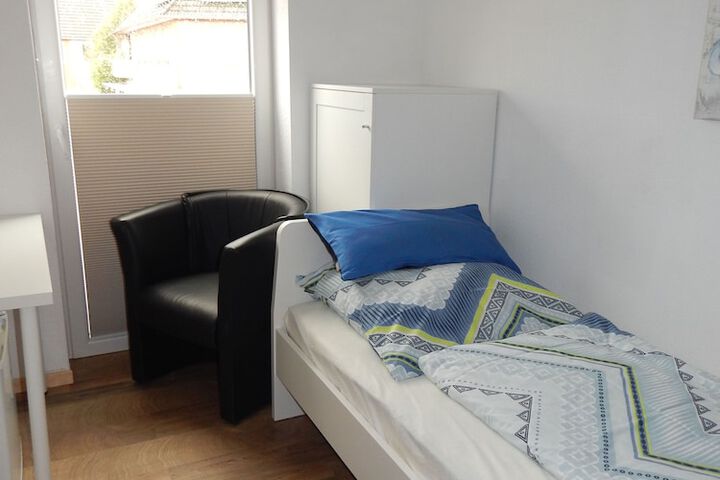 Room 3 of 11