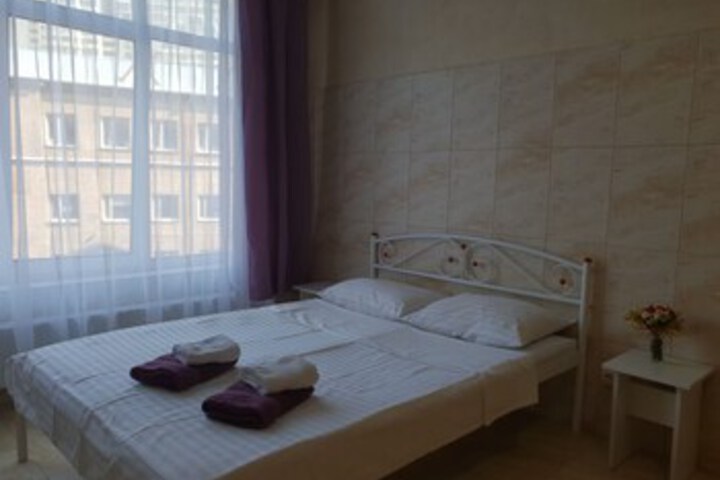 Room 28 of 72