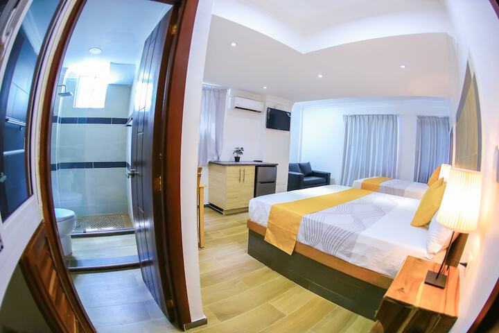 Room 9 of 37