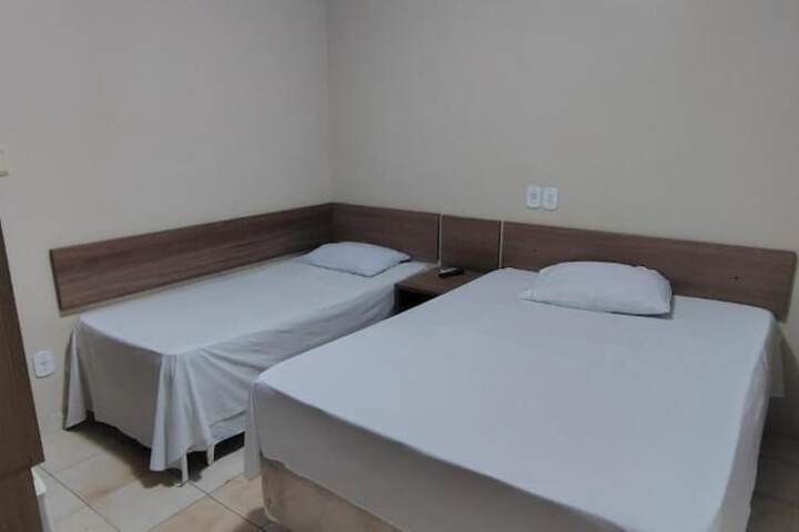 Room 6 of 17