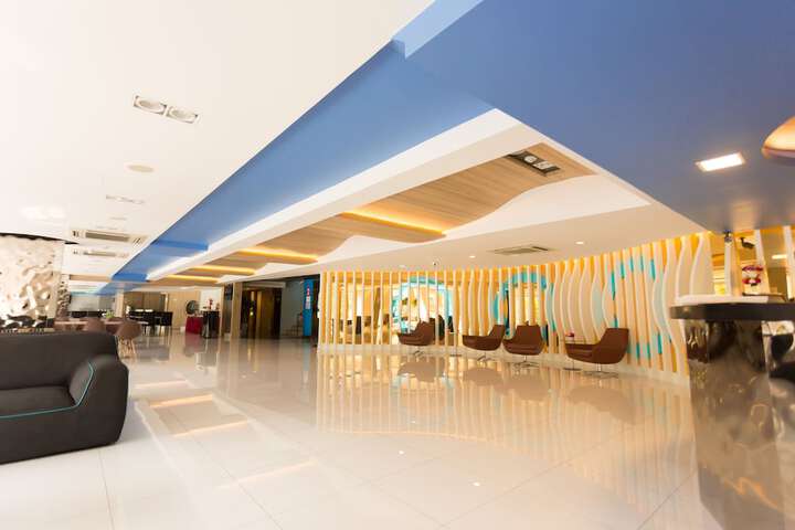 Guest Lobby