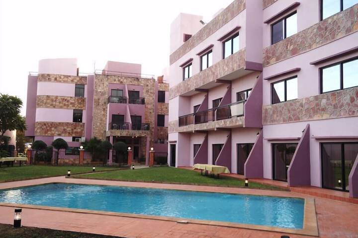 Pool Hotel